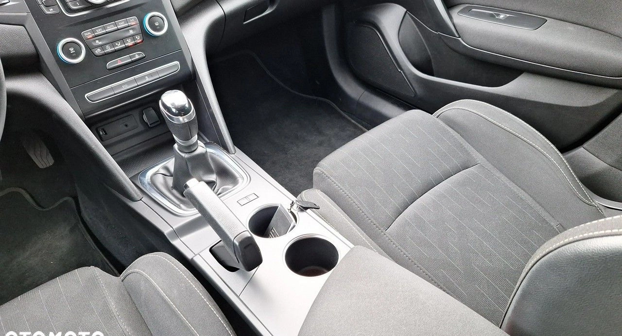 Renault Megane cena 51900 przebieg: 94435, rok produkcji 2018 z Choszczno małe 379